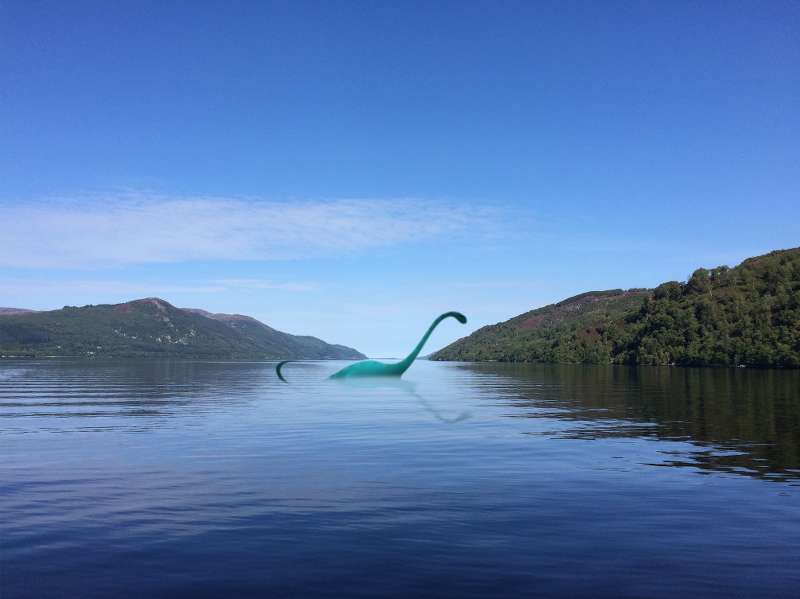 Loch Ness mit Nessy
